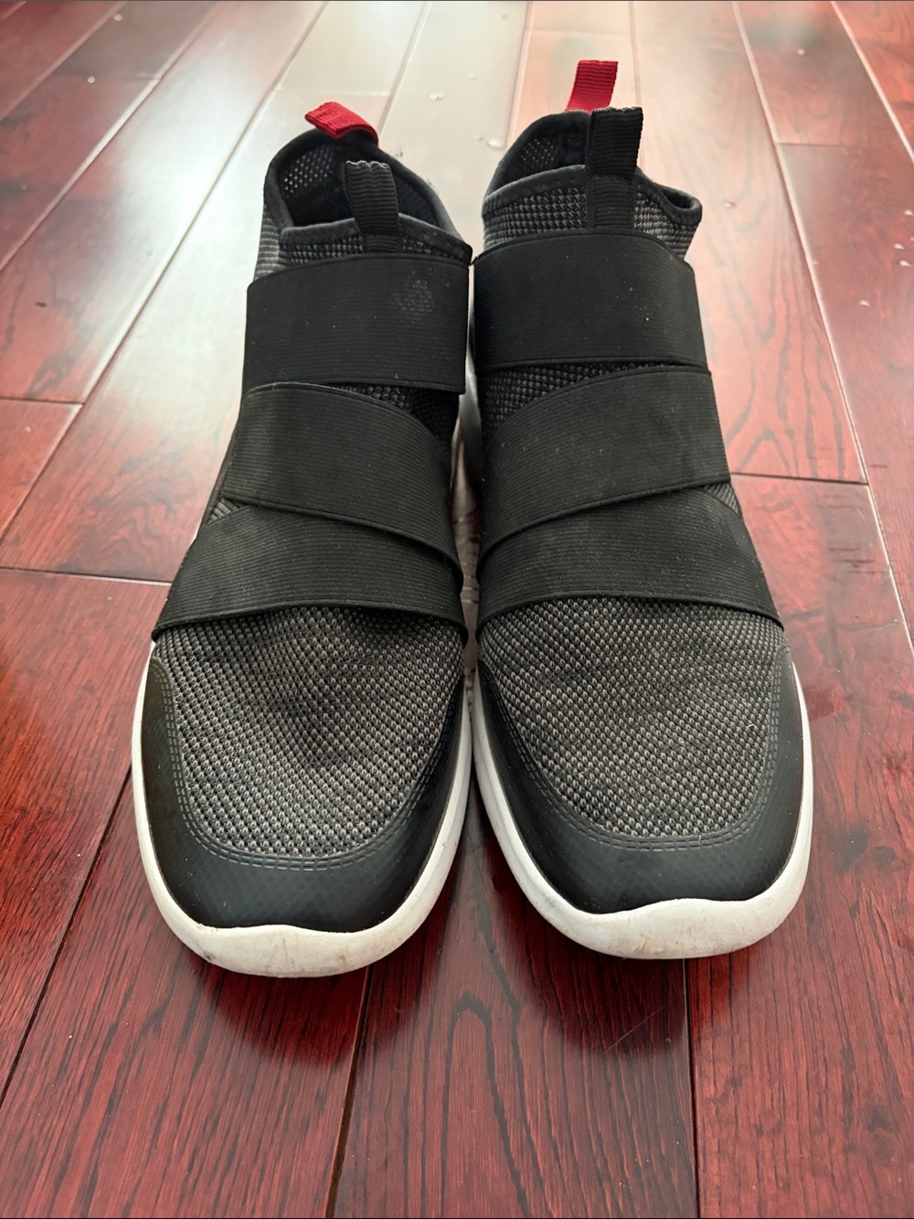 Guess Men's Black Slip-On Sneakers with Red Pull Tab (has been woren)